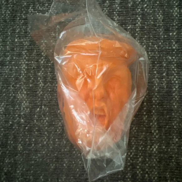 NWT Donald Trump Head Rubber Eraser - Picture 6 of 6